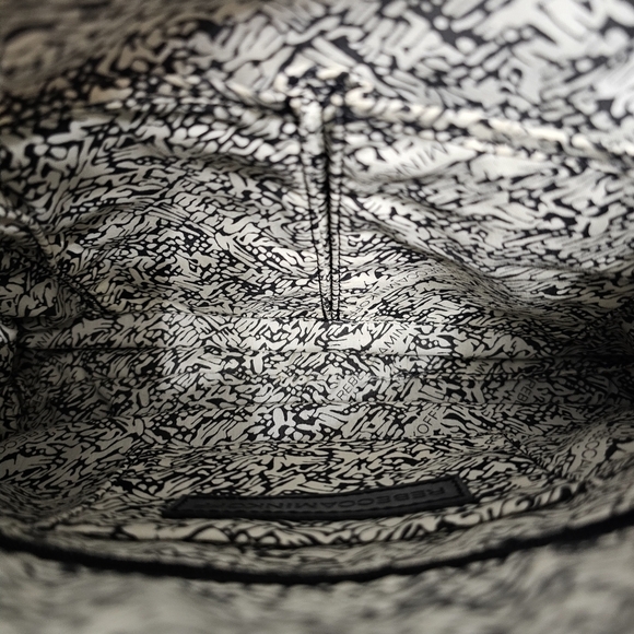 Rebecca Minkoff Mac Daddy NWOT Extra Fringe Dust Cover Black with Gold Hardware - Picture 14 of 16